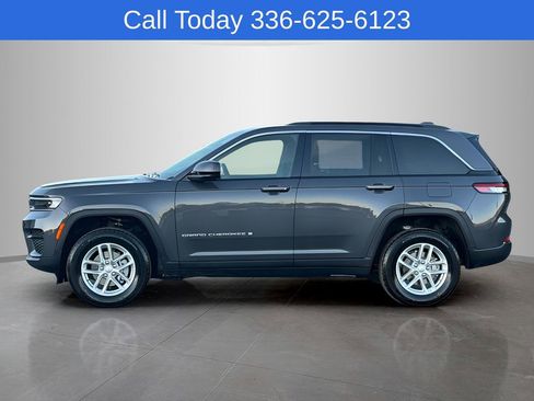New 2026 Jeep Grand Cherokee Laredo X AWD/4WD image 2