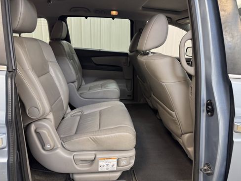 Used 2013 Honda Odyssey EX-L image 24