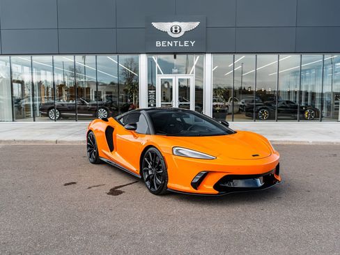 Used 2025 McLaren GTS image 18