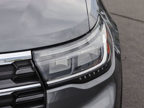New 2026 Ford Explorer Active w/ Active Comfort Package RWD image 10