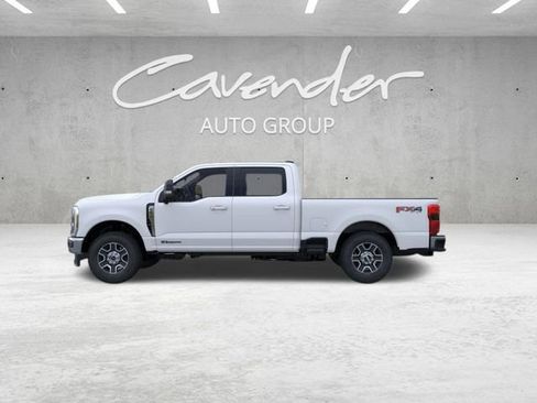 New 2026 Ford F250 Lariat w/ FX4 Off-Road Package image 3