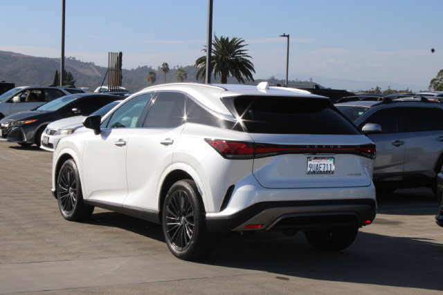 Used 2025 Lexus RX 350 Premium w/ Convenience Package FWD image 19