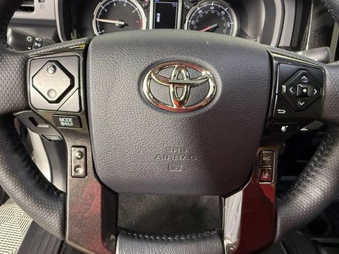 Used 2024 Toyota 4Runner TRD Off-Road Premium w/ Moonroof Package AWD/4WD image 19
