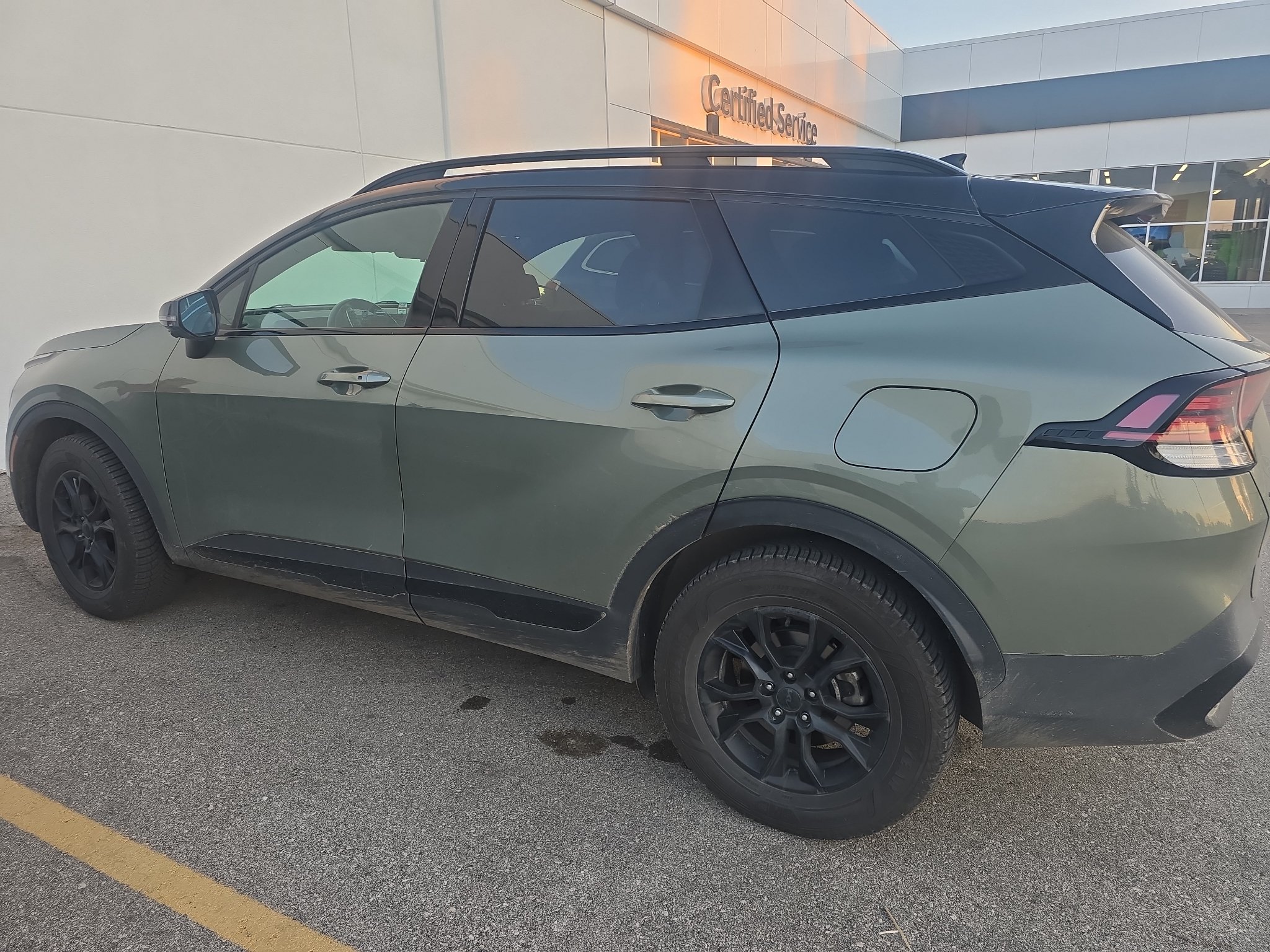 Used 2025 Kia Sportage X-Pro Prestige AWD/4WD image 2