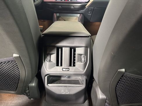 New 2025 BMW X3 xDrive30i w/ Premium Package image 31