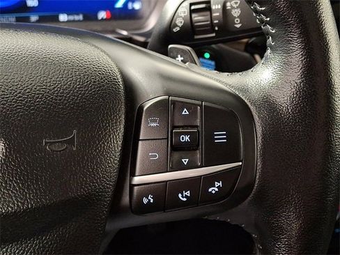 Used 2020 Ford Escape Titanium image 23