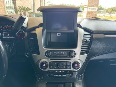 Used 2020 GMC Yukon SLT image 31