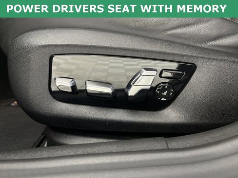 Used 2019 BMW M5 w/ Executive Package image 25