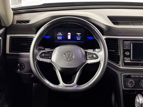 Certified 2023 Volkswagen Atlas SE image 13