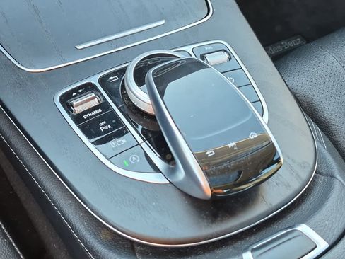 Used 2018 Mercedes-Benz E 300 image 15
