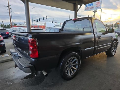 Used 2003 Chevrolet Silverado 1500 LS image 9