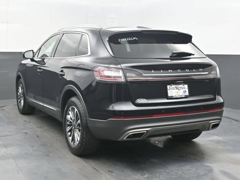 Used 2023 Lincoln Nautilus AWD w/ Premium Package image 8