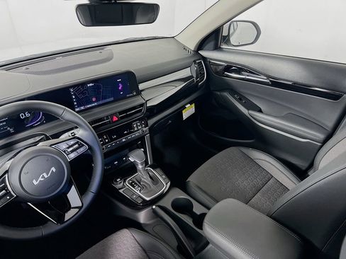New 2026 Kia Seltos S FWD image 20