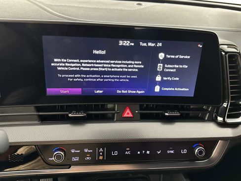 Used 2025 Kia Sportage SX image 18