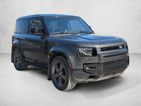 Used 2023 Land Rover Defender 90 V8 image 3