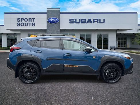 Used 2024 Subaru Crosstrek 2.5i Wilderness AWD/4WD image 2