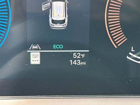 New 2026 Hyundai Tucson SEL image 16