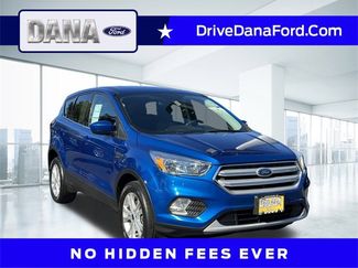 Certified 2019 Ford Escape SE image 1