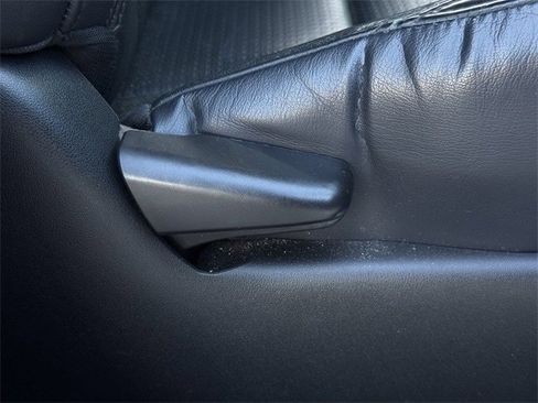 Used 2018 Toyota Tacoma TRD Sport image 31