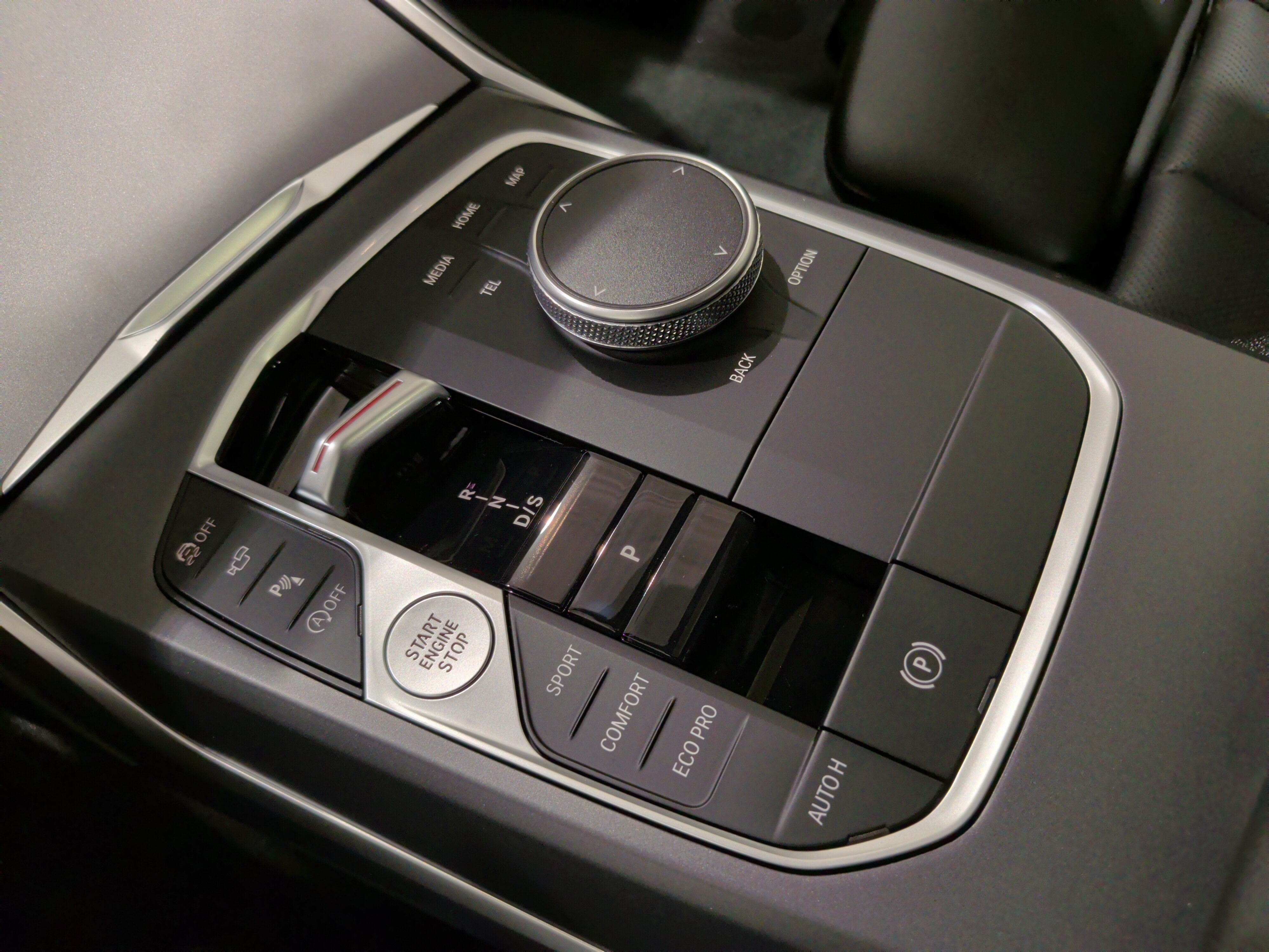 Certified 2025 BMW 230i Coupe RWD image 19