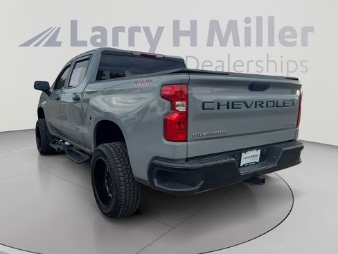 Used 2025 Chevrolet Silverado 1500 Custom Trail Boss w/ Turbomax Blackout Package AWD/4WD image 3