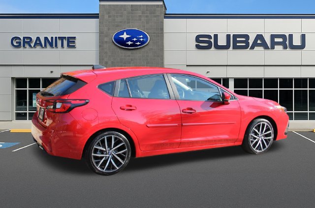 Used 2025 Subaru Impreza 2.0i Sport AWD/4WD image 11