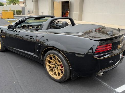 Used 2013 Chevrolet Camaro SS w/ RS Package RWD image 6