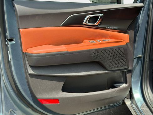 New 2026 Kia Carnival SX FWD image 15