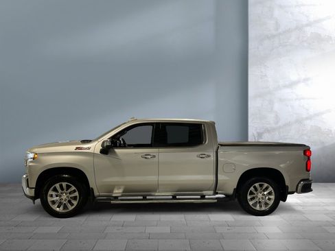 Used 2019 Chevrolet Silverado 1500 LTZ w/ LTZ Plus Package image 3