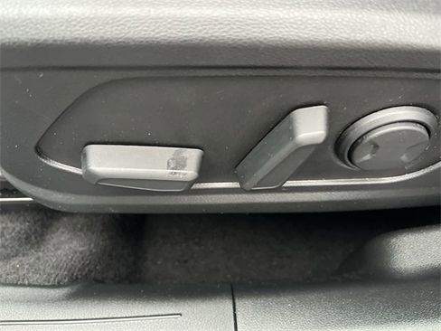 Certified 2025 Hyundai Tucson SEL image 12