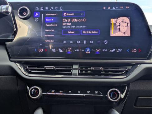 New 2026 Chevrolet Equinox EV RS image 5