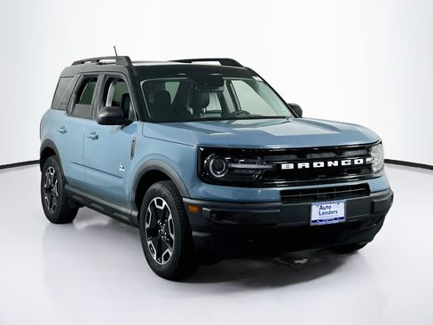 Used 2021 Ford Bronco Sport Outer Banks w/ Outer Banks Package AWD/4WD image 3