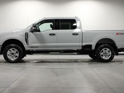 New 2026 Ford F250 XLT image 7