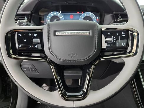 New 2026 Land Rover Range Rover Velar Dynamic SE image 21