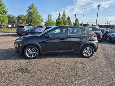 Used 2019 Hyundai Kona SE FWD image 3
