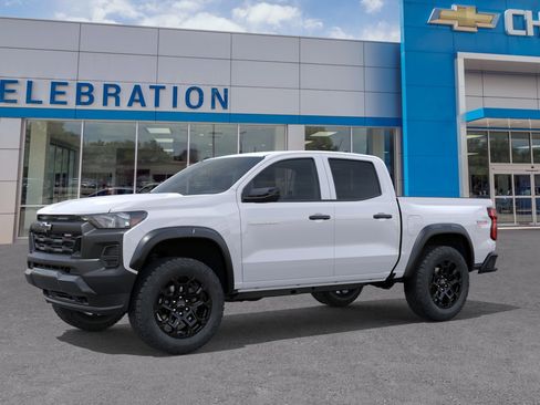 New 2026 Chevrolet Colorado Trail Boss AWD/4WD image 2