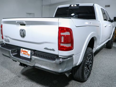 Used 2022 RAM 2500 Limited AWD/4WD image 7