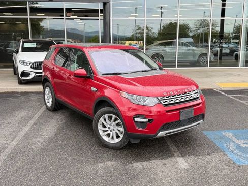 Used 2019 Land Rover Discovery Sport HSE AWD/4WD image 2