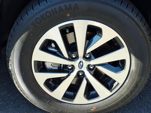 Certified 2023 Subaru Outback Premium image 9