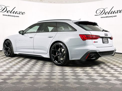 Used 2025 Audi RS 6 performance w/ Matte Carbon Package AWD/4WD image 4