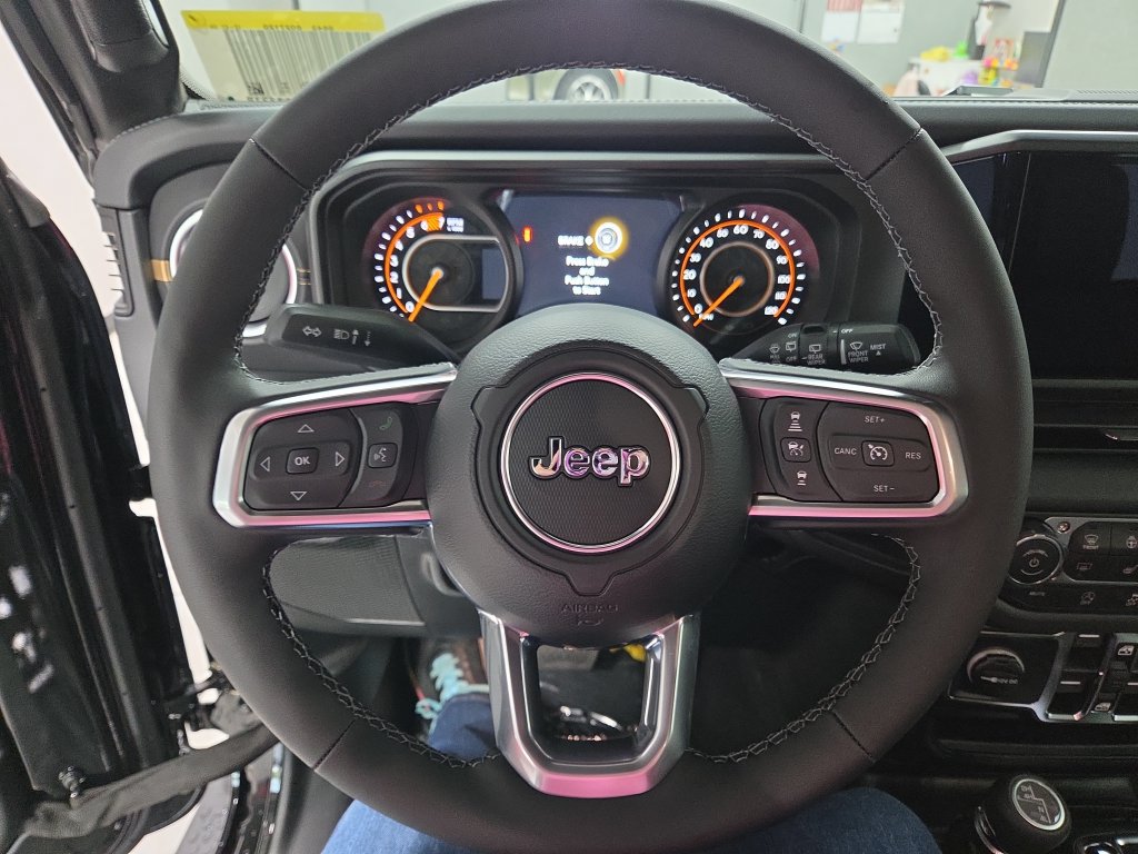 New 2027 Jeep Wrangler Unlimited Sahara AWD/4WD image 18
