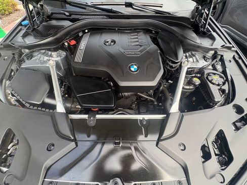 Certified 2023 BMW 530i xDrive w/ Premium Package AWD/4WD image 30