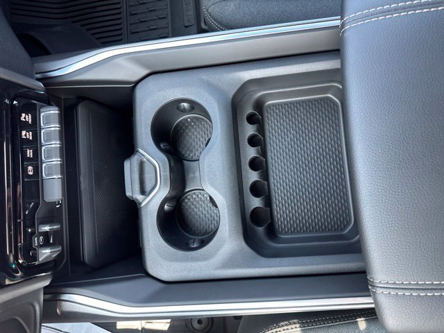 New 2026 RAM 3500 Big Horn AWD/4WD image 24