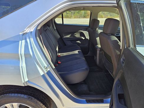 Used 2014 Chevrolet Equinox LS image 9