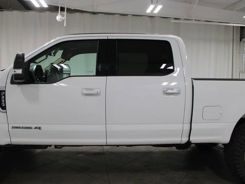 Used 2021 Ford F250 Lariat image 6