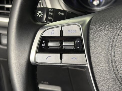 Used 2021 Kia Telluride LX FWD image 24