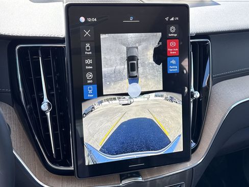 New 2026 Volvo XC60 B5 Ultra w/ Protection Package Premier image 25