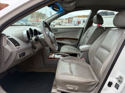 Used 2004 Nissan Maxima 3.5 SL