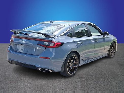 Used 2023 Honda Civic Sport Touring image 4