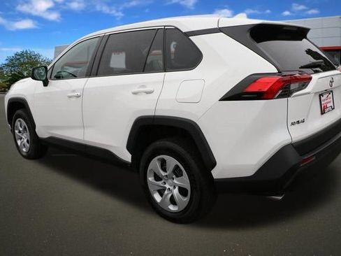 Used 2023 Toyota RAV4 LE image 19